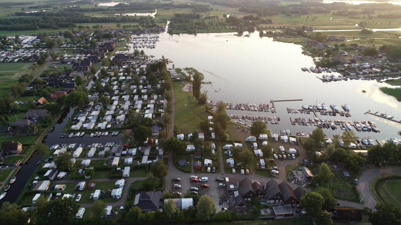 Camping Kleine Belterwijde, Trekkershut Exterior photo